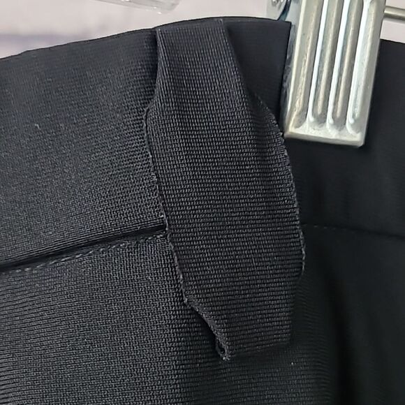 Kirkland Signature Men’s Performance Pant 40x30 Tech Stretch Zip Pockets Black - Picture 6 of 9